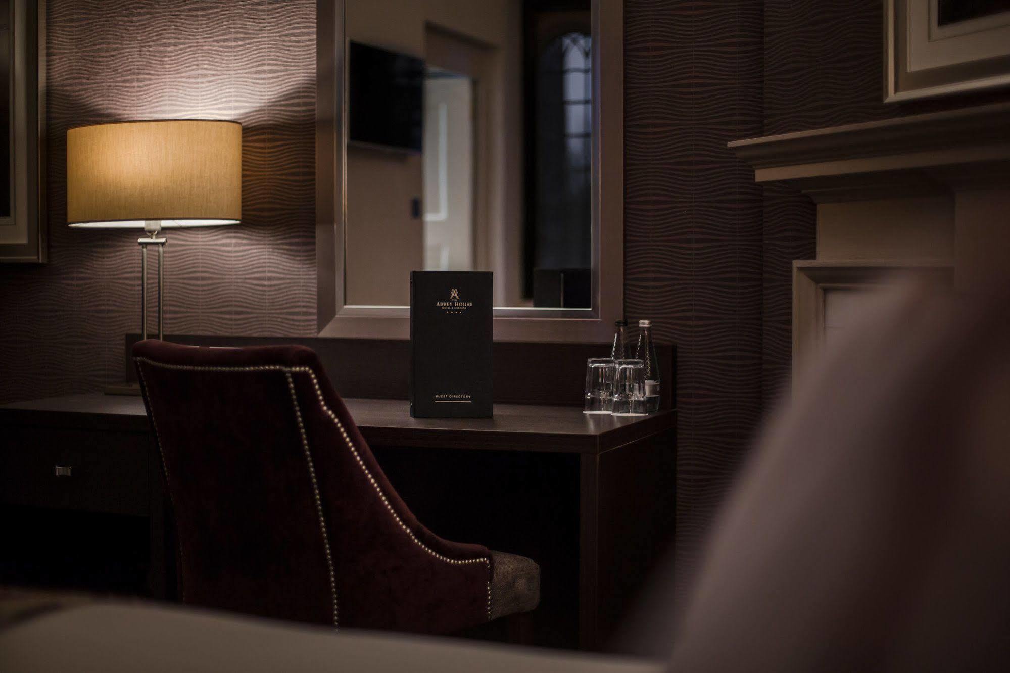 Abbey House Hotel Barrow-in-Furness Eksteriør bilde